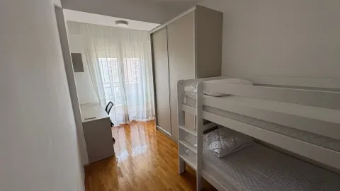 Rent, two bedroom apartment, 78m², City Kvart, Podgorica - image 7