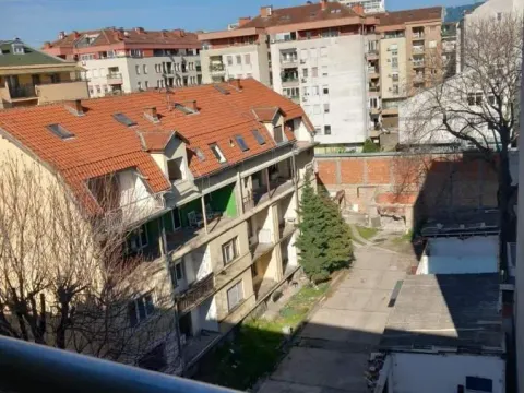 Izdavanje, garsonjera, 28m², Bulevar Oslobodjenja, Novi Sad Sve Podlokacije - image 15