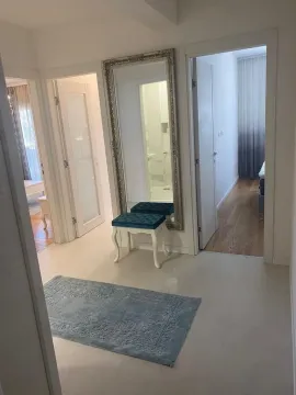 Izdavanje, trosoban stan, 70m², City Kvart, Podgorica - image 12