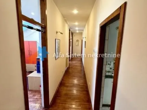 Rent, apartment, 200m², Stari Grad, Beograd - image 14