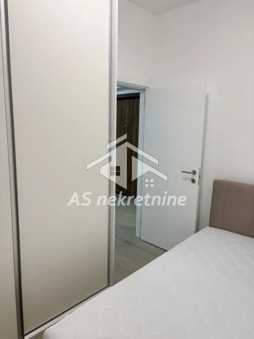 Rent, apartment, 40m², Crveni Krst, Beograd