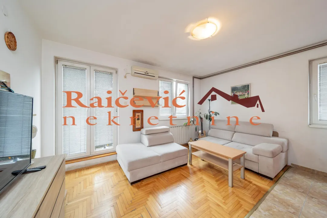 Rent, one bedroom apartment, 30m², Petlovo Brdo, Beograd