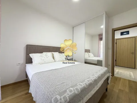 Rent, one bedroom apartment, 50m², Podgorica, Crna Gora - image 12