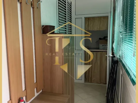 Rent, two bedroom apartment, 70m², Centar, Tivat - image 9