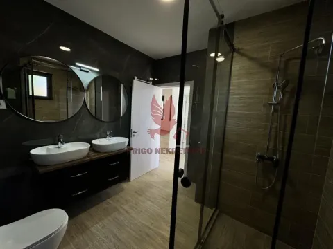 Prodaja, kuća, 184m², Mladenovac, Beograd - image 7