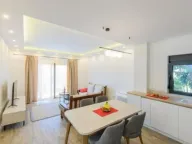 Rent, three bedroom apartment, 90m², Donja Lastva, Tivat - image 5