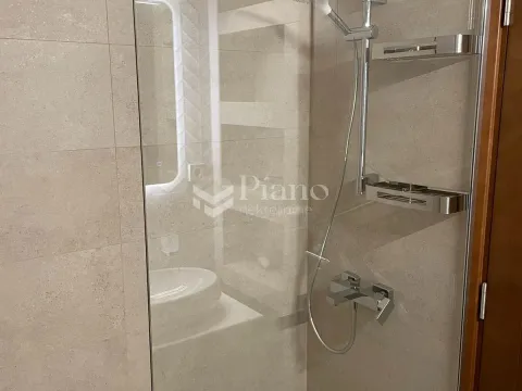 Rent, two bedroom apartment, 73m², Preko Morače, Podgorica - image 11