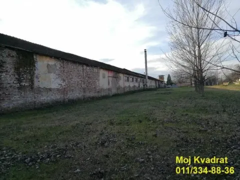 Izdavanje, poslovni prostor, 1700m², Pecinci, Srbija - image 4