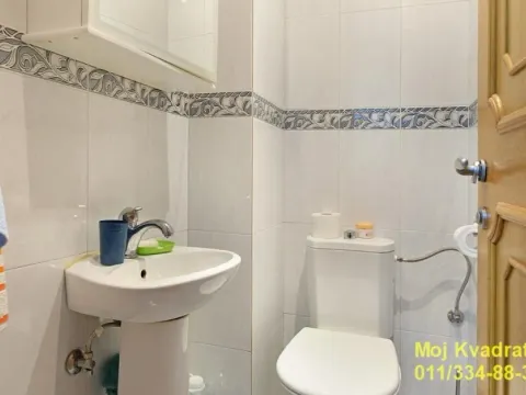 Sale, house, 250m², Voždovac Sve Podlokacije, Beograd - image 16
