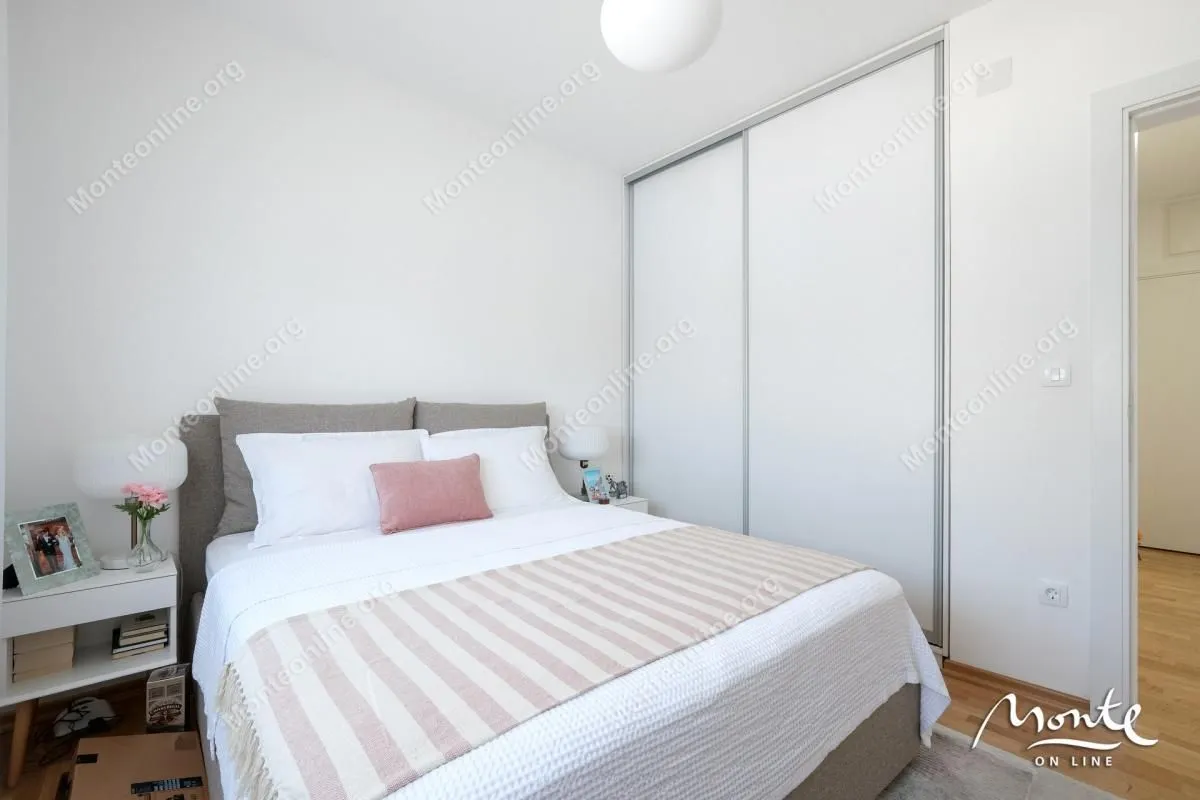 Sale, two bedroom apartment, 63m², Tivat, Crna Gora