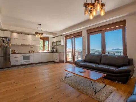 Sale, house, 176m², Dub, Kotor - image 5