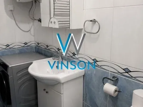 Izdavanje, trosoban stan, 73m², Centar, Novi Sad - image 9