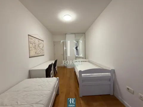 Izdavanje, dvosoban stan, 70m², Central Point, Podgorica - image 10