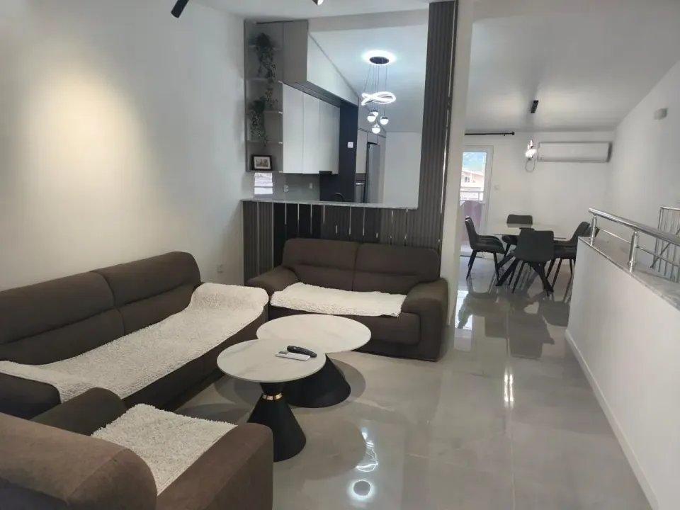 Rent, two bedroom apartment, 130m², Ilino, Bar