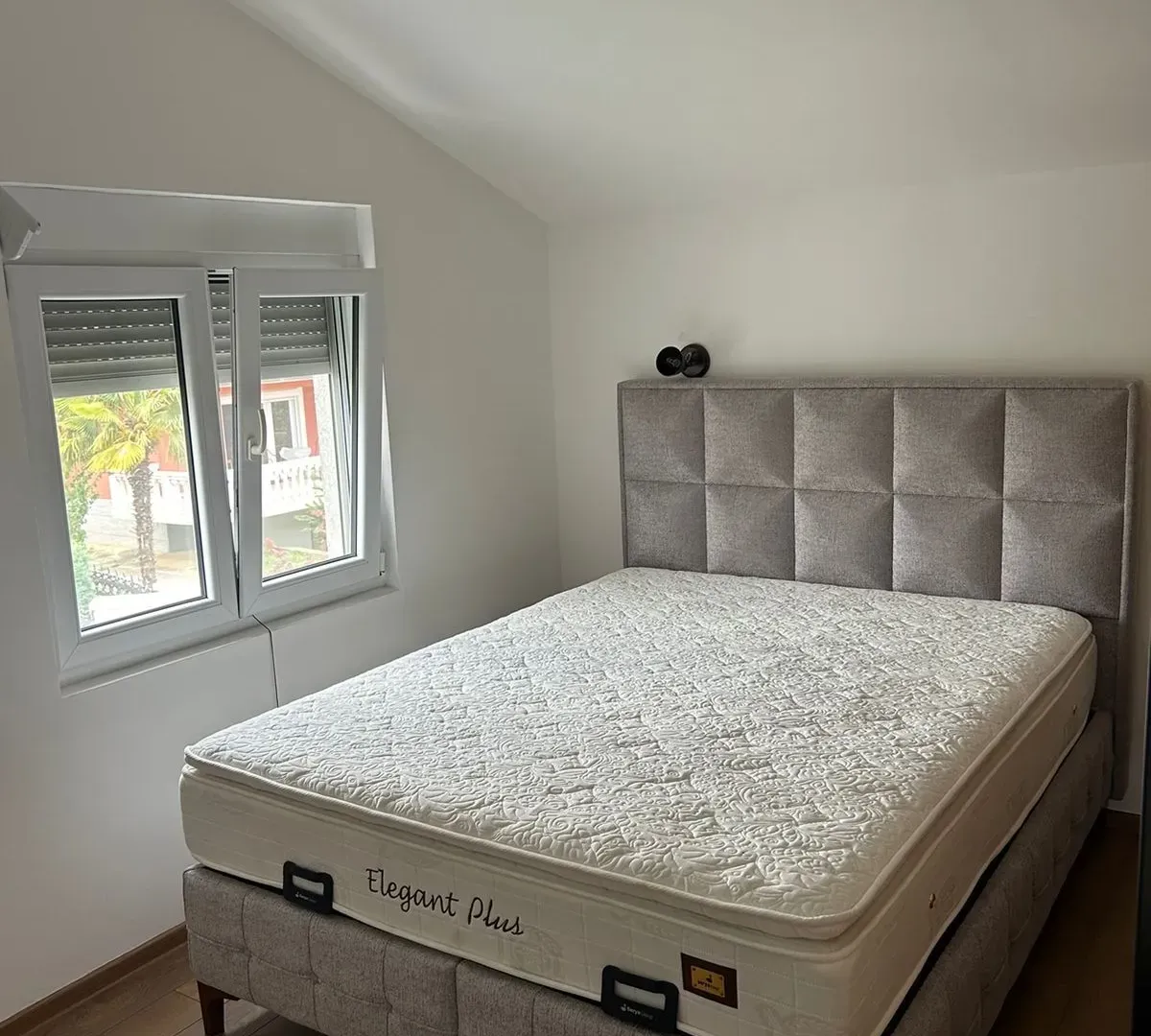 Izdavanje, dvosoban stan, 80m², Murtovina, Podgorica