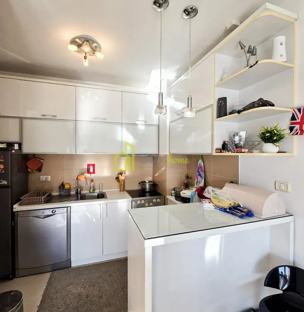 Sale, two bedroom apartment, 69m², Pobrežje, Podgorica