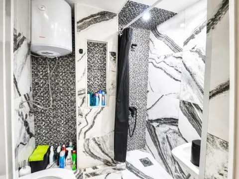 Prodaja, jednosoban stan, 35m², Budva, Crna Gora - image 10