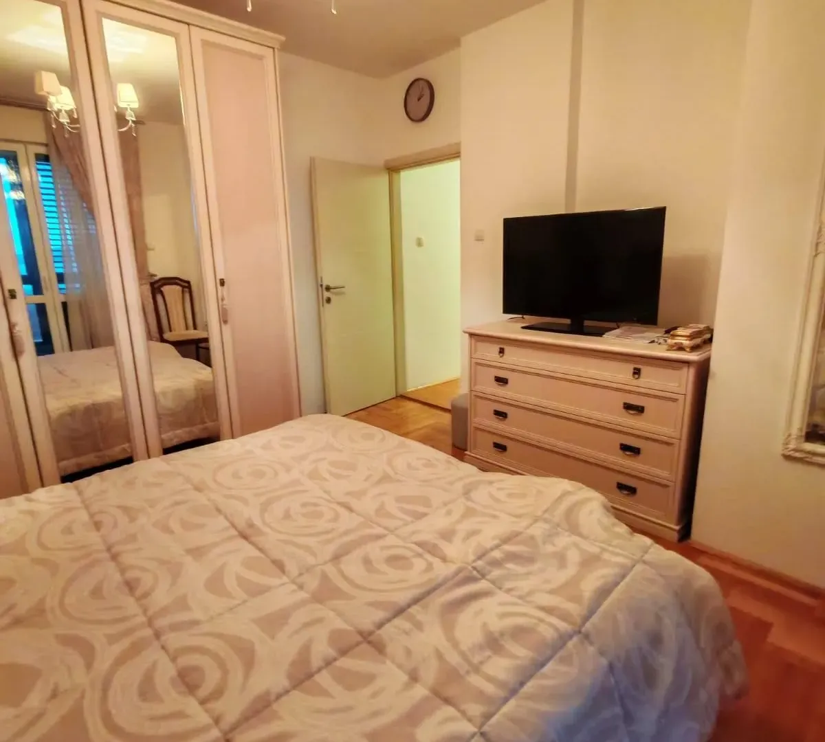 Prodaja, dvosoban stan, 86m², Bečići, Budva