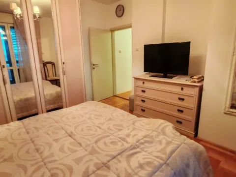 Sale, two bedroom apartment, 86m², Bečići, Budva - image 9