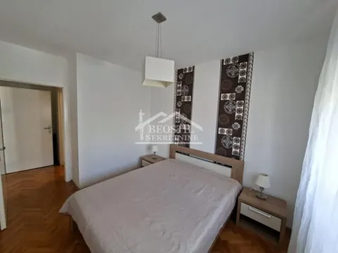 Rent, two bedroom apartment, 52m², Vračar Sve Podlokacije, Beograd - image 11