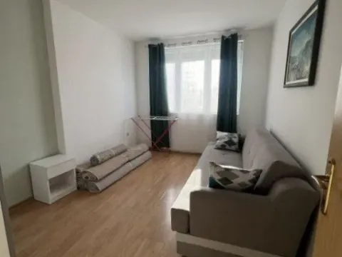 Izdavanje, dvosoban stan, 70m², Centar, Bar - image 8