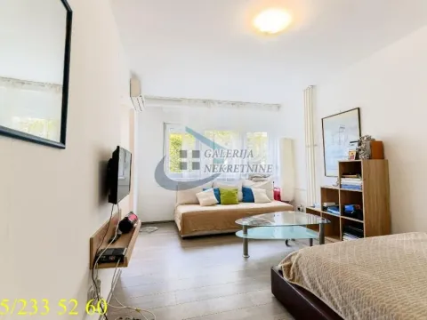 Izdavanje, jednosoban stan, 36m², Palilulska Pijaca, Palilula Sve Podlokacije