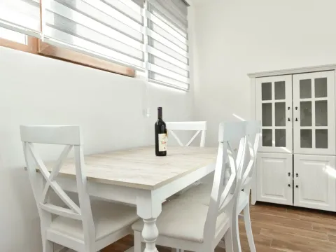 Prodaja, jednosoban stan, 53m², Bečići, Budva - image 9