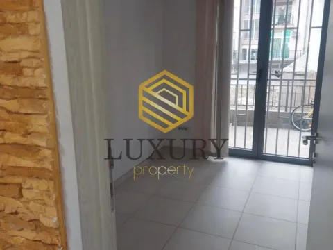 Rent, office space, 172m², 1 maj, Podgorica - image 5