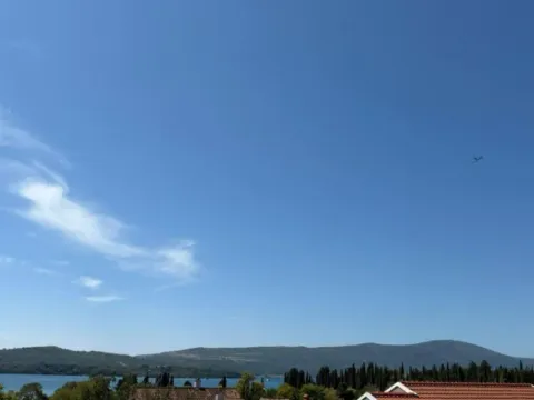 Rent, one bedroom apartment, 50m², Marići, Tivat - image 10