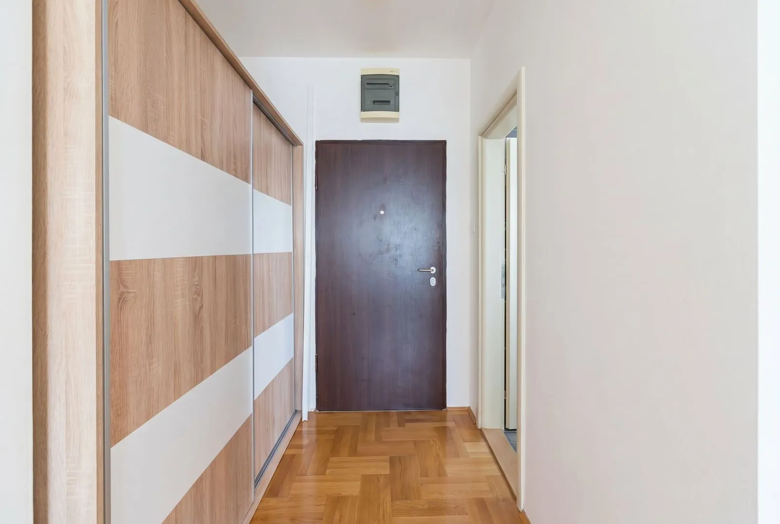 Sale, three bedroom apartment, 86m², Budva, Crna Gora