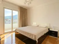 Prodaja, dvosoban stan, 94m², Budva, Crna Gora - image 9