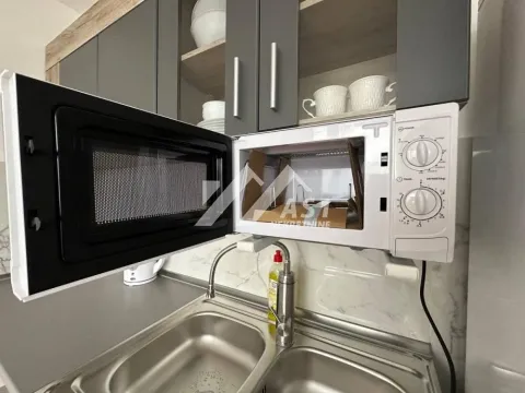 Izdavanje, jednosoban stan, 38m², Liman 2, Novi Sad Sve Podlokacije - image 5