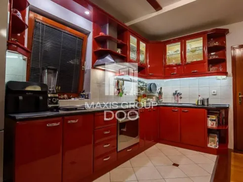 Prodaja, četvorosoban stan, 131m², Gundulićev Venac, Beograd - image 7