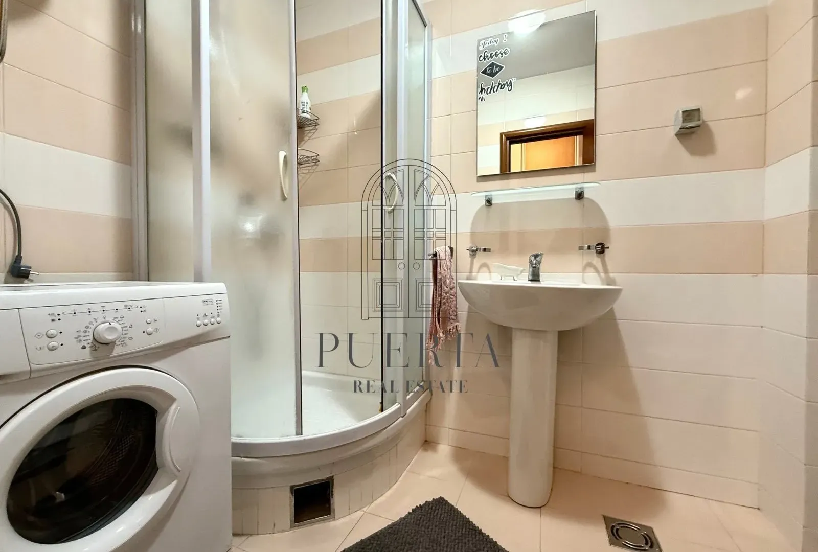 Rent, one bedroom apartment, 45m², Stari Aerodrom, Podgorica