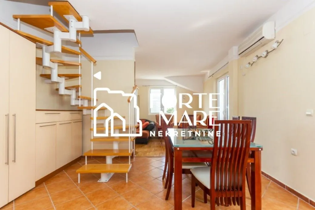 Prodaja, dvosoban stan, 83m², Savina, Herceg Novi