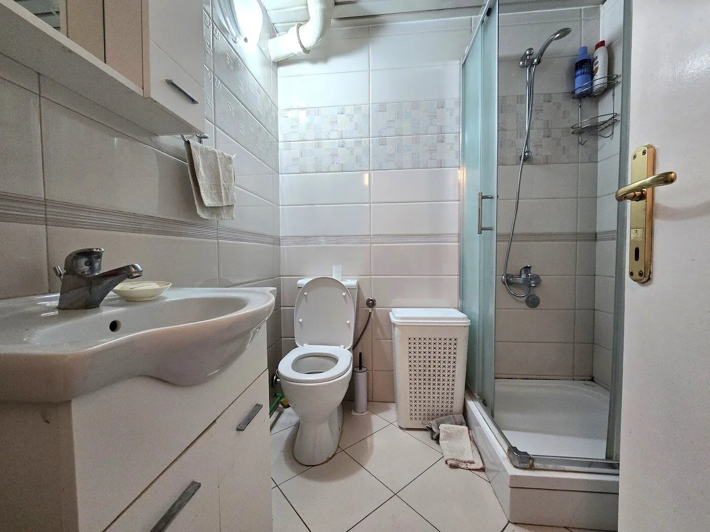 Izdavanje, stan, 100m², Preko Morače, Podgorica
