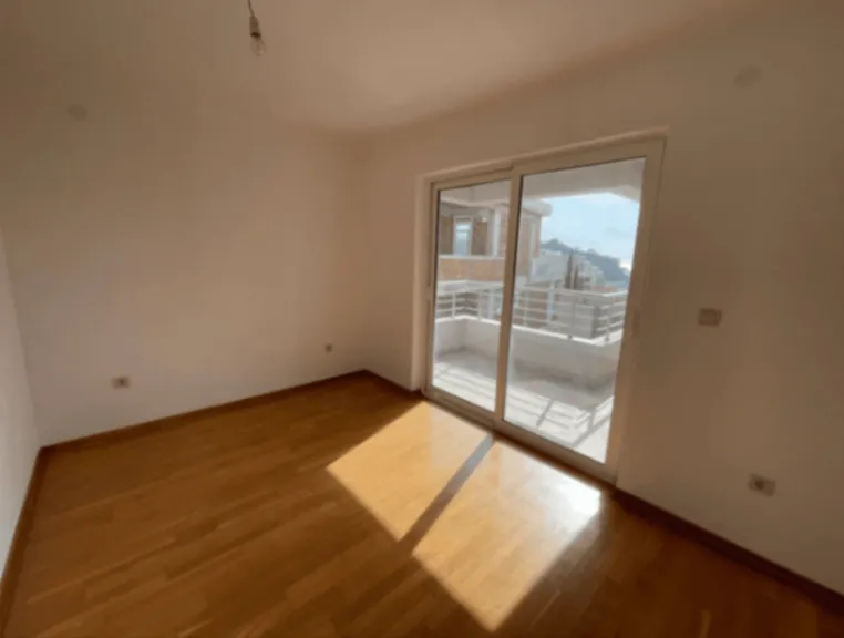 Sale, apartment, 64m², Petrovac, Budva