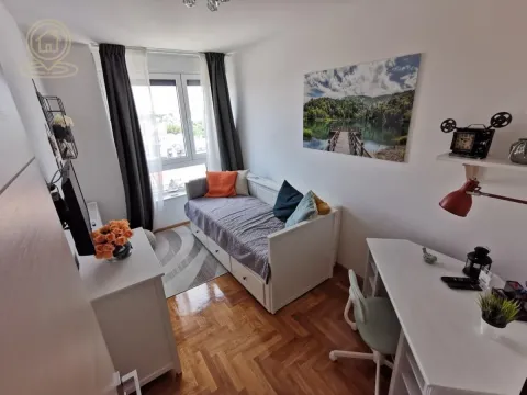 Izdavanje, trosoban stan, 54m², Grbavica, Novi Sad Sve Podlokacije - image 5