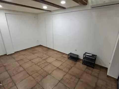 Poslovni prostor in Nova Detelinara