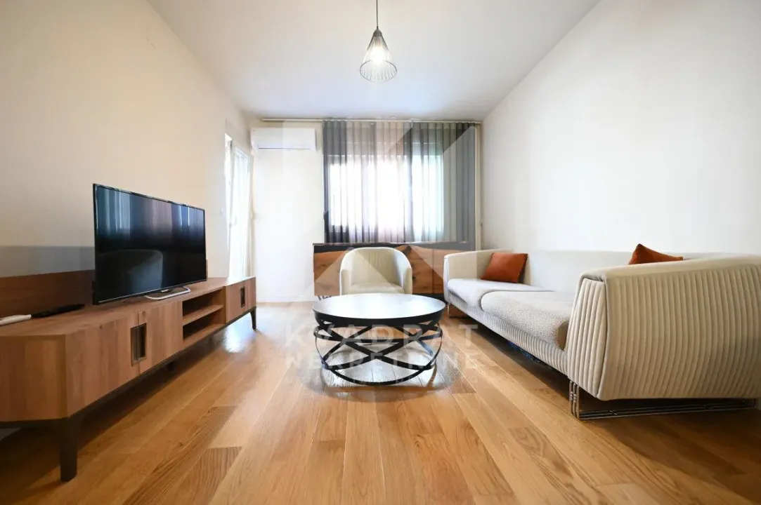 Rent, one bedroom apartment, 52m², Central Point, Podgorica