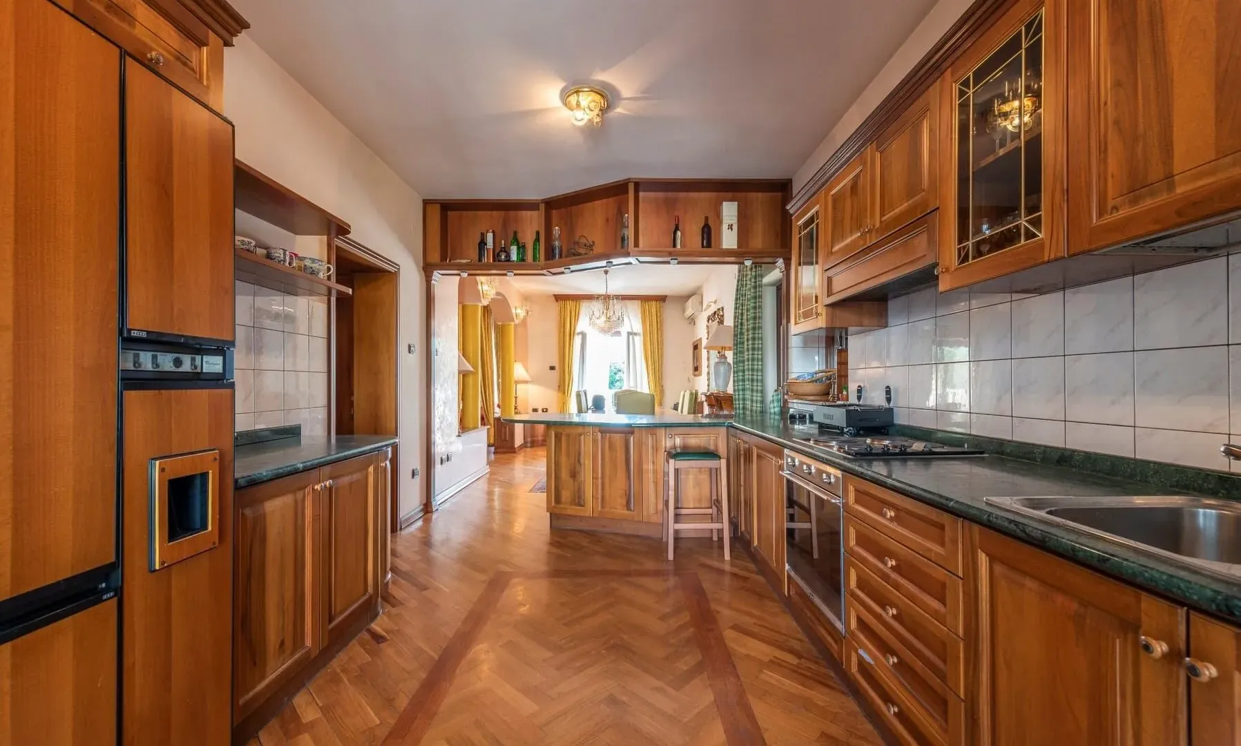 Prodaja, kuća, 670m², Gorica C, Podgorica