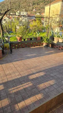 Izdavanje, jednosoban stan, 45m², Mažina, Tivat - image 9
