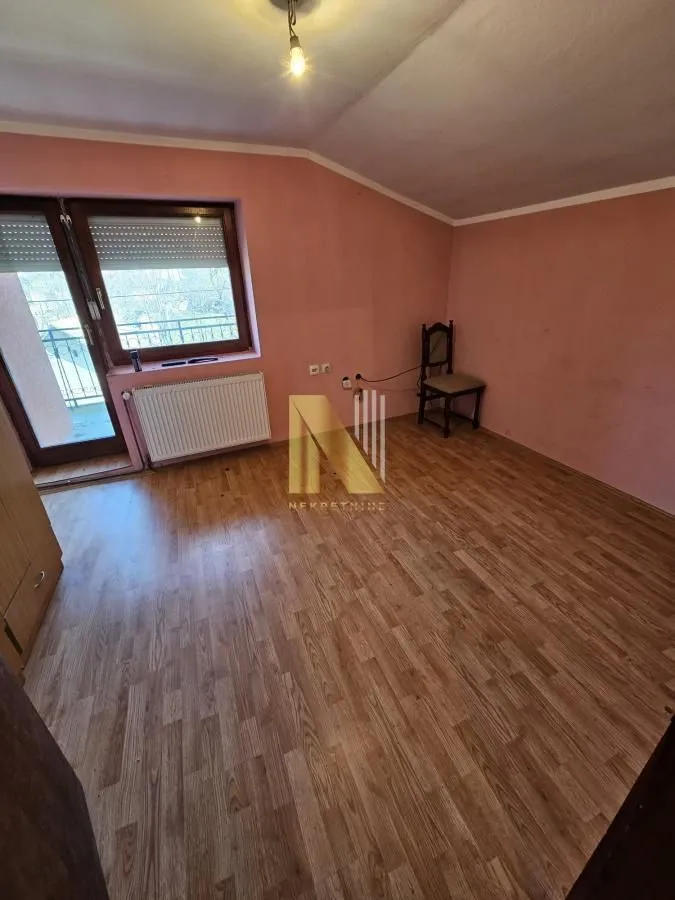 Sale, house, 200m², Beočin, Srbija