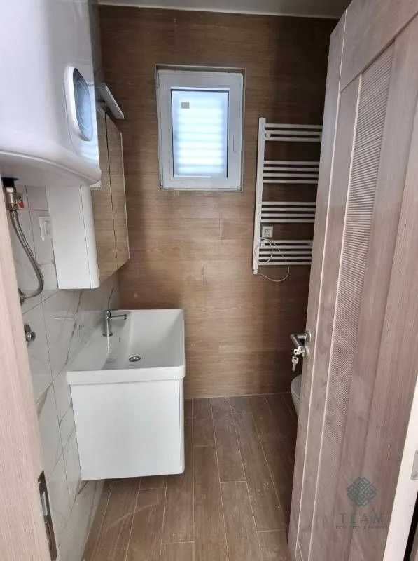 Prodaja, dvosoban stan, 81m², Đenovići, Herceg Novi