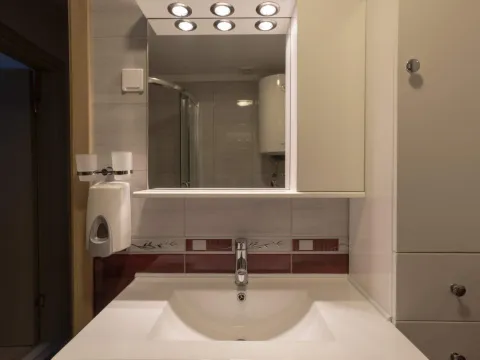 Sale, two bedroom apartment, 61m², Budva, Crna Gora - image 13