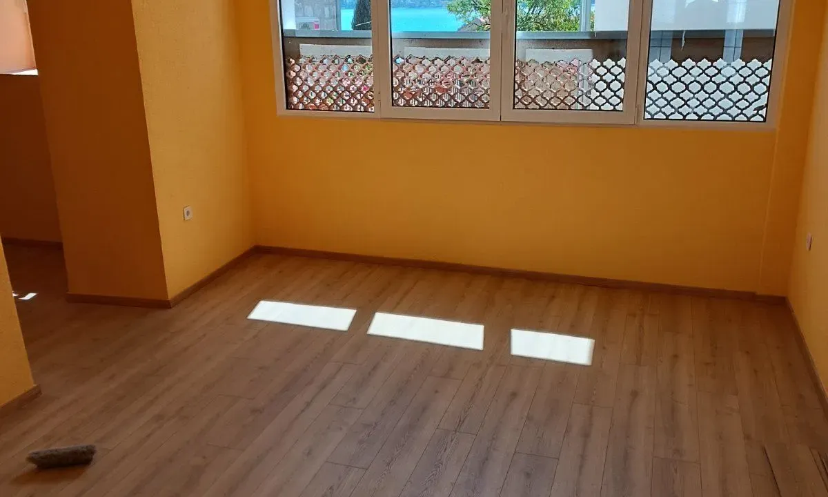 Rent, office space, 62m², Topla, Herceg Novi