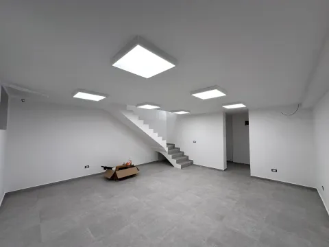 Rent, office space, 95m², City Kvart, Podgorica - image 7