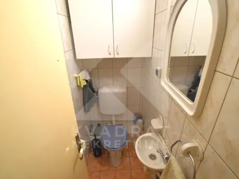Rent, two bedroom apartment, 85m², Preko Morače, Podgorica - image 10