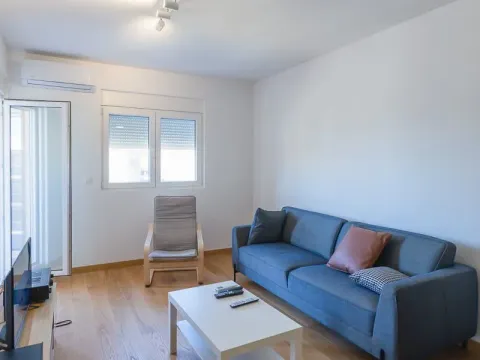 Izdavanje, jednosoban stan, 50m², New City, Podgorica - image 10