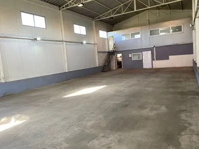 Rent, office space, 230m², Borča 1, Borča Sve Podlokacije